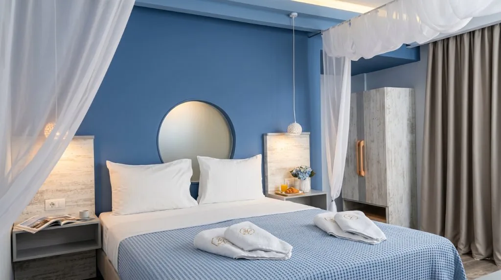 Blue suite with canopy after retouching