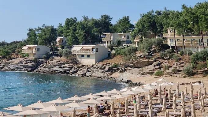 The same beach resort bay before retouching